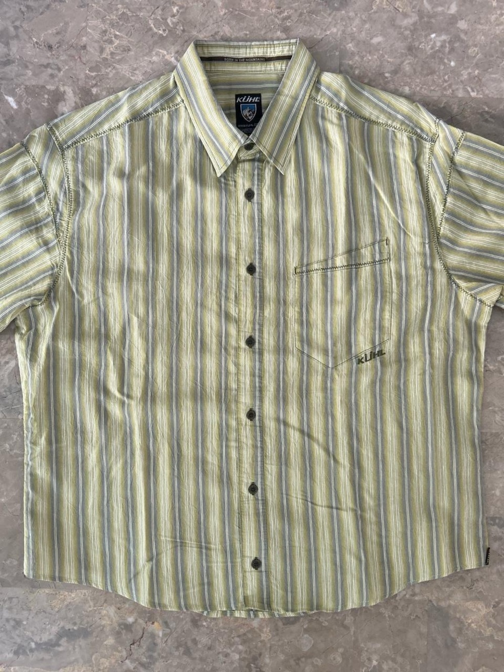 Kuhl Short Sleeve Button Up Shirt XL Green Striped Outdoor Hiking Casual